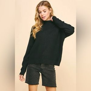 Mockneck Black Pullover